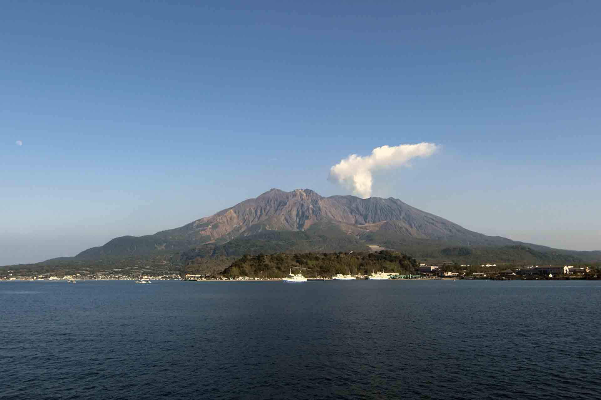 Vista del volcán japonés de volcán Sakurajima, Japón / Foto: Wikimedia