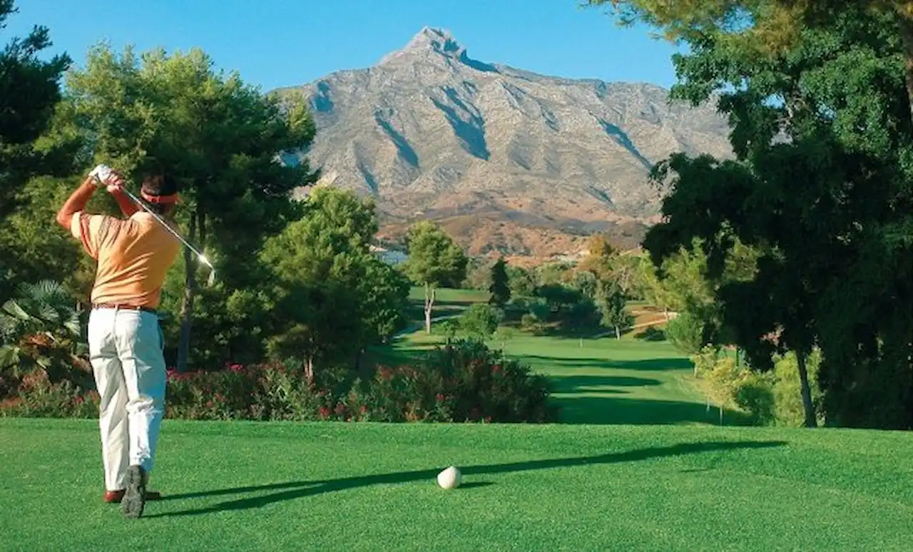 Exigen a Moreno Bonilla incluir los campos de golf en futuras restricciones de agua / Foto: EP