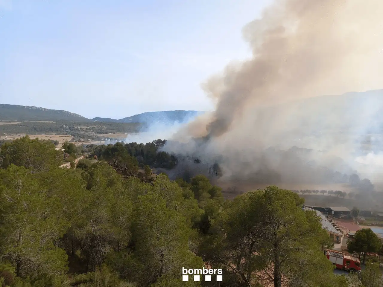 Imagen del incendio de Montblanc (Tarragona) / Foto: Bombers - EP