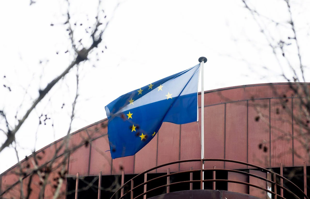 La UE adopta las nuevas normas para los fertilizantes / Foto: EP