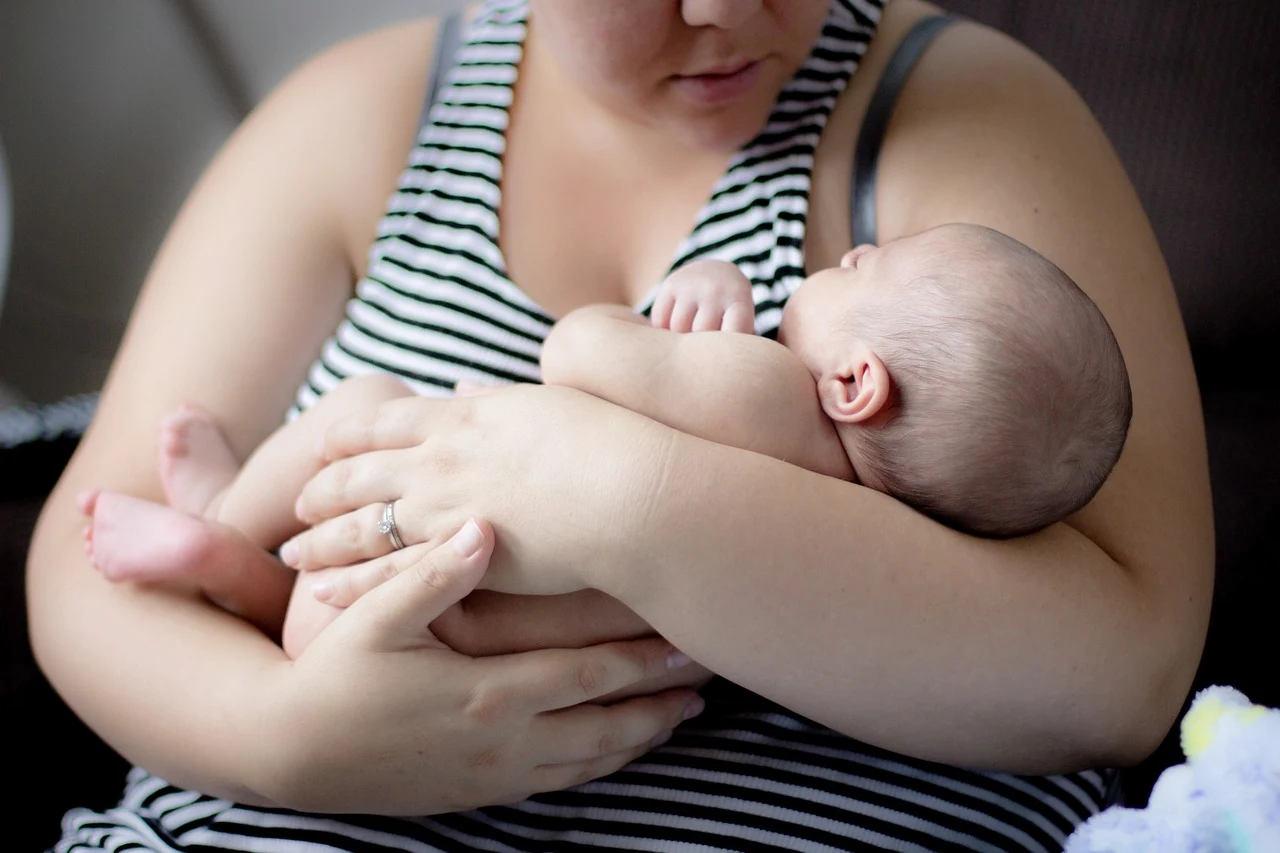 Los bebés forman un vínculo de apego con sus madres / Foto: PB