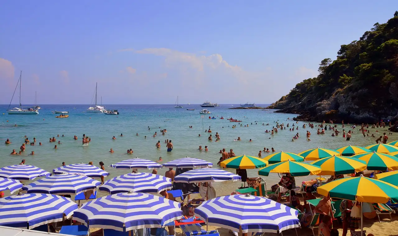 Llegada masiva de turistas en agosto / Foto: PB