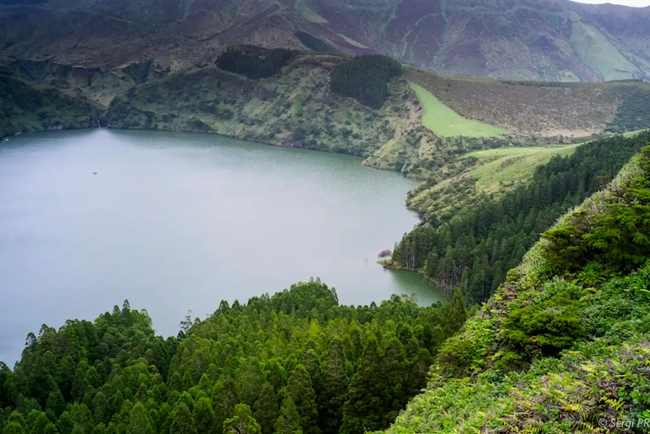 Los lagos de las Açores en punto de no retorno / Foto: CEAB