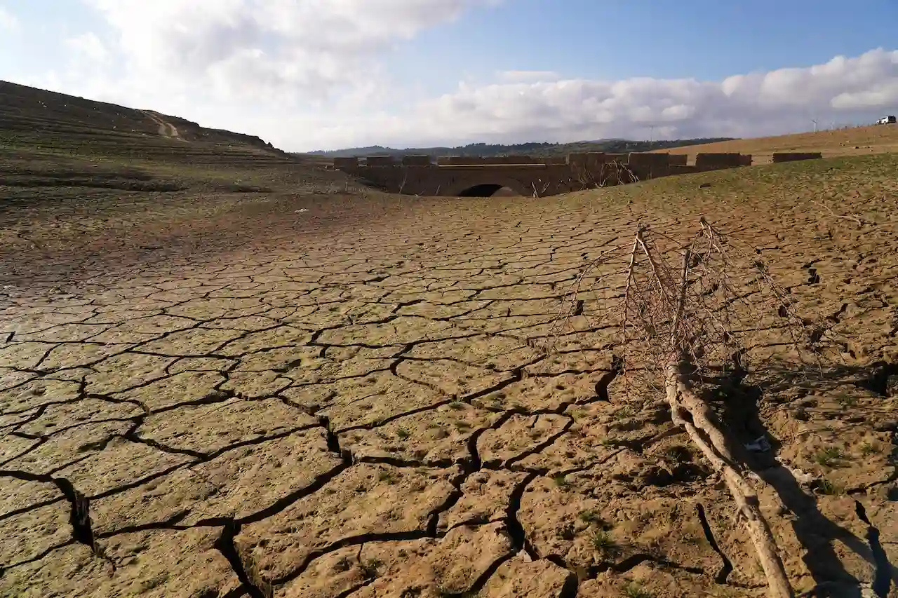 No aparecen en los balances los 36.700 millones de la financiación climática del Banco Mundial. Embalse de Guadalteba / Foto: Álex Zea - EP