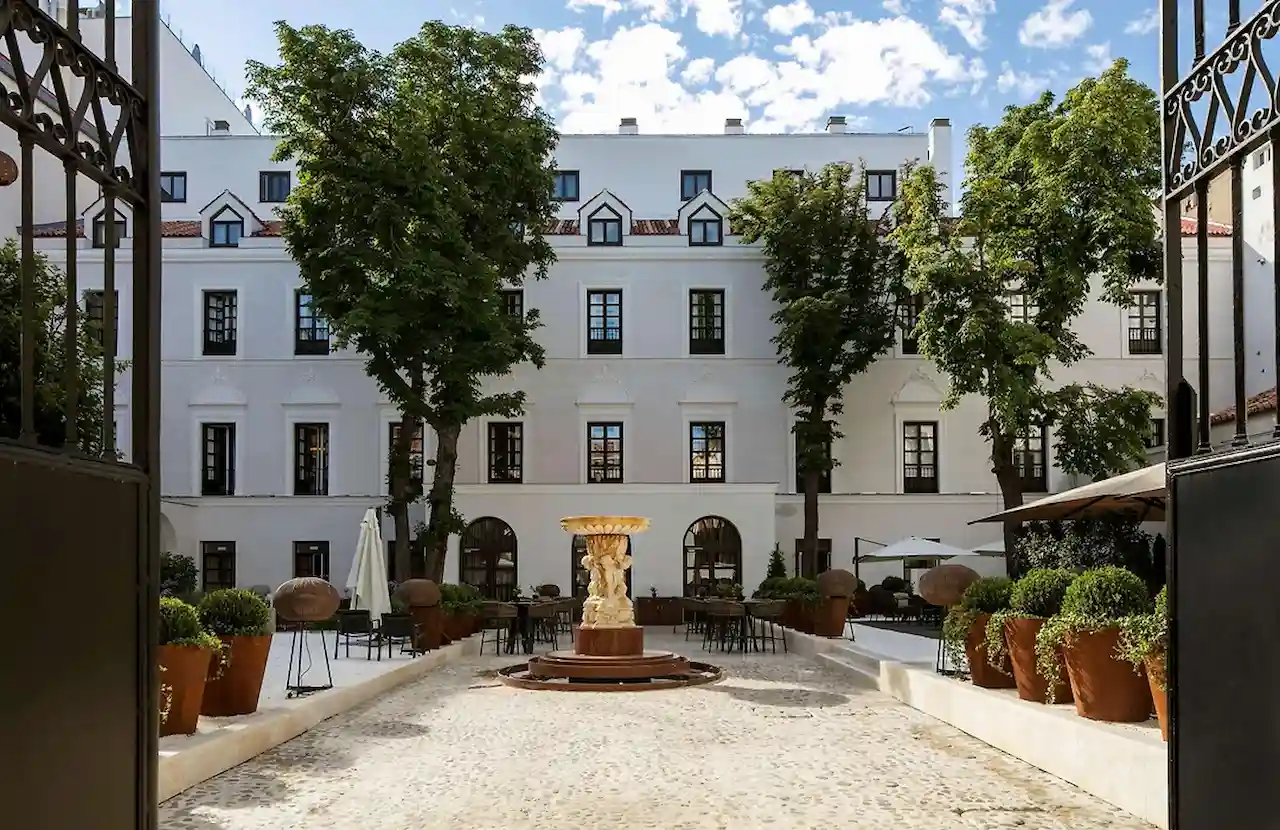 El Palacio de los Duques Gran Meliá de Madrid es un edificio histórico / Foto: Madridhotels360