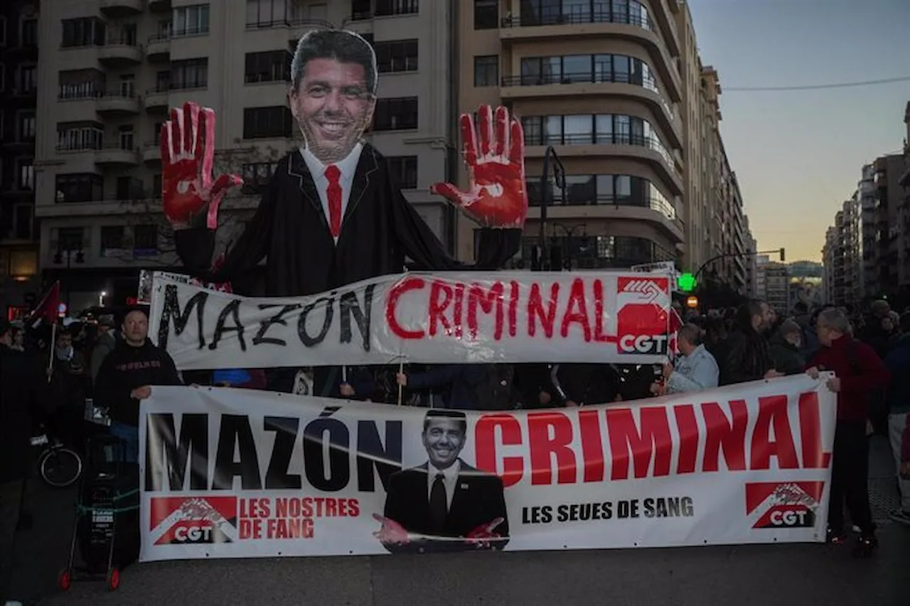 Una nueva manifestación exige dimisión de Mazón por la dana / Foto: EP