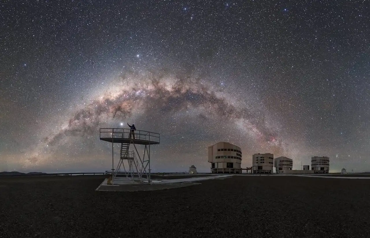 Los cielos oscuros del Observatorio Paranal de ESO, amenazados / Foto: ESO