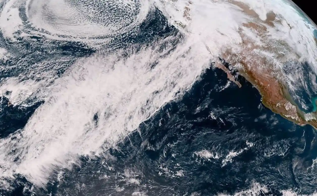 Río atmosférico sobre el este del Océano Pacífico / Foto: NOAA